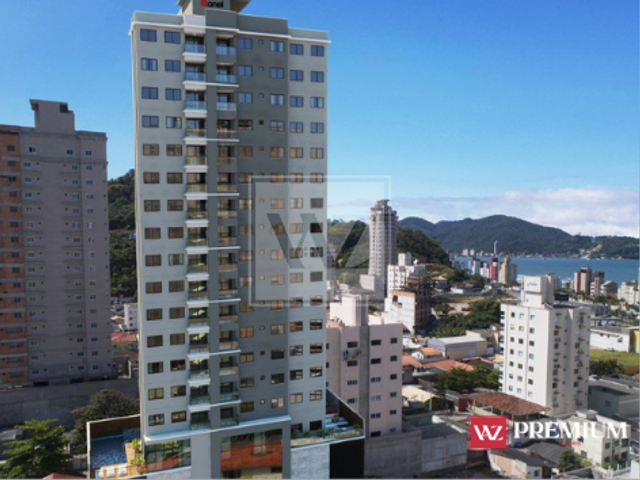 Sala à venda, no bairro Morretes em Itapema