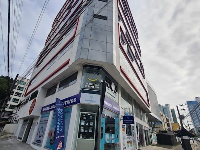 Sala com 142m², à venda, no bairro Ariribá em Balneário Camboriú