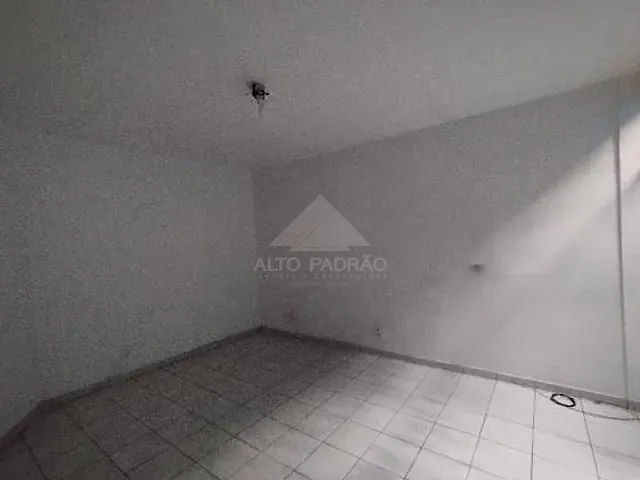 Sala com 30m², para alugar, no bairro Vila Bocaina em Mauá