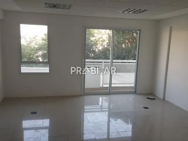 Sala com 39m², à venda, no bairro Vila Leopoldina em São Paulo