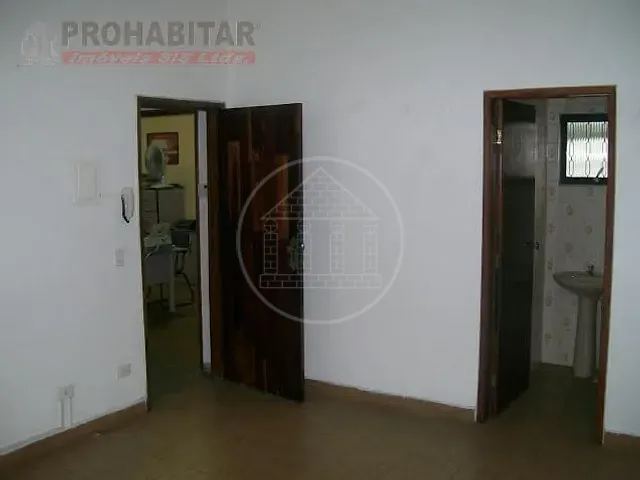Sala com 17m², para alugar, no bairro Cidade Dutra em São Paulo