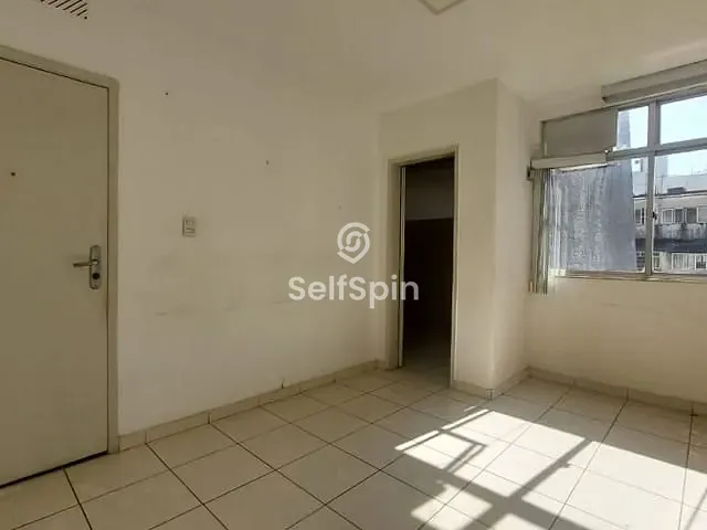 Sala para alugar, no bairro Centro em Niterói