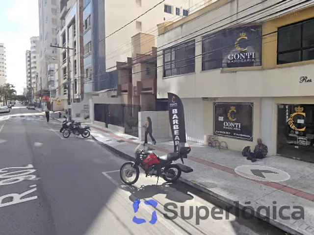 Sala à venda, no bairro Centro em Balneário Camboriú