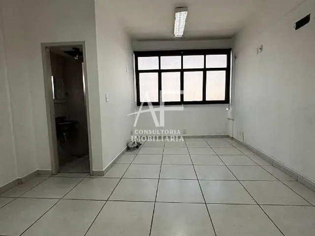Sala para alugar, no bairro Centro em Taubaté
