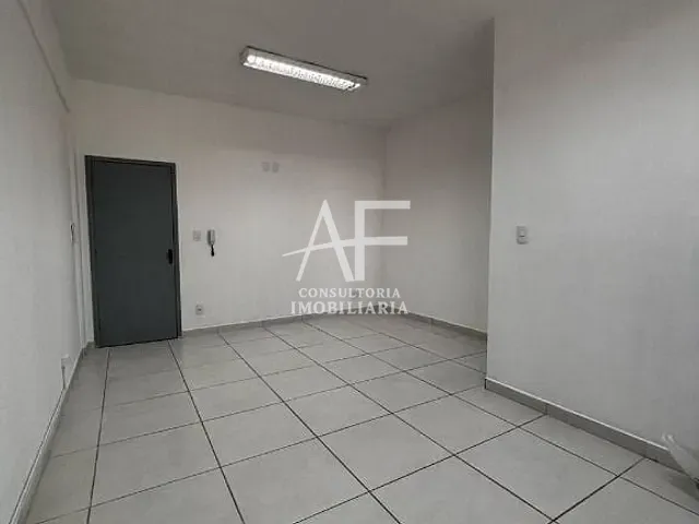 Sala para alugar, no bairro Centro em Taubaté