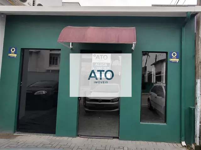 Sala para alugar, no bairro Centro em Tijucas