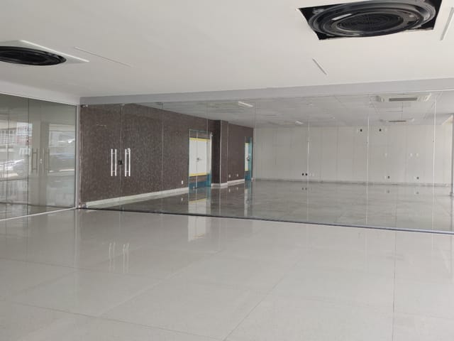 Sala à venda, no bairro Nazaré em Belém
