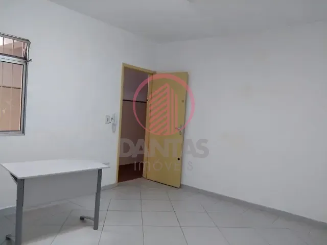 Sala para alugar, no bairro Bussocaba em Osasco