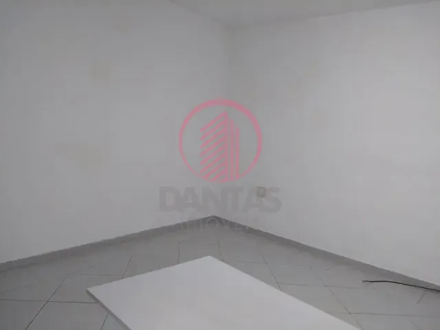 Sala para alugar, no bairro Bussocaba em Osasco