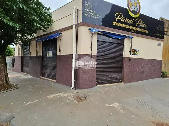Sala para alugar, no bairro Centro em Rolândia