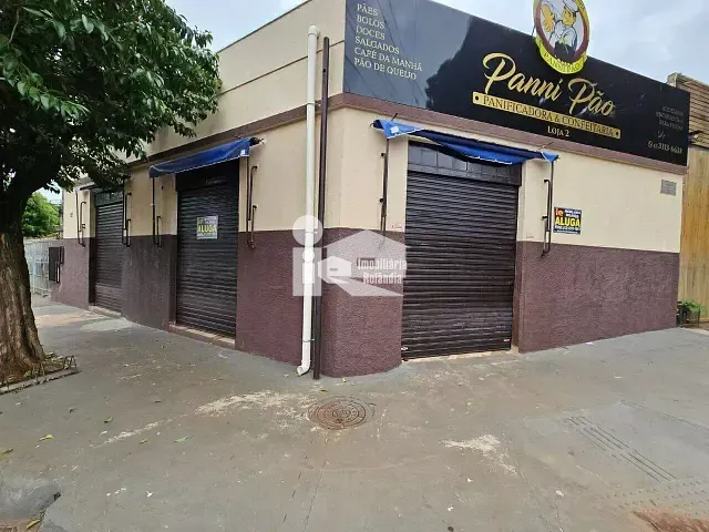 Sala para alugar, no bairro Centro em Rolândia