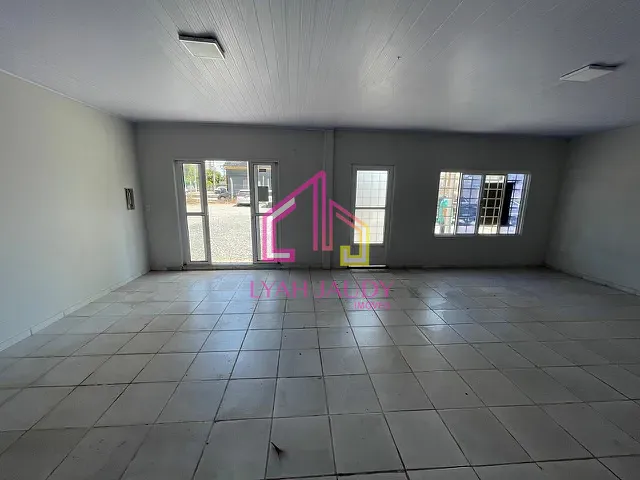 Sala com 63m², para alugar, no bairro Jardim Petrópolis em Cuiabá