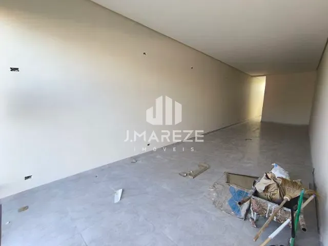 Loja com 80m², para alugar, no bairro Vila Shangri-La em Apucarana