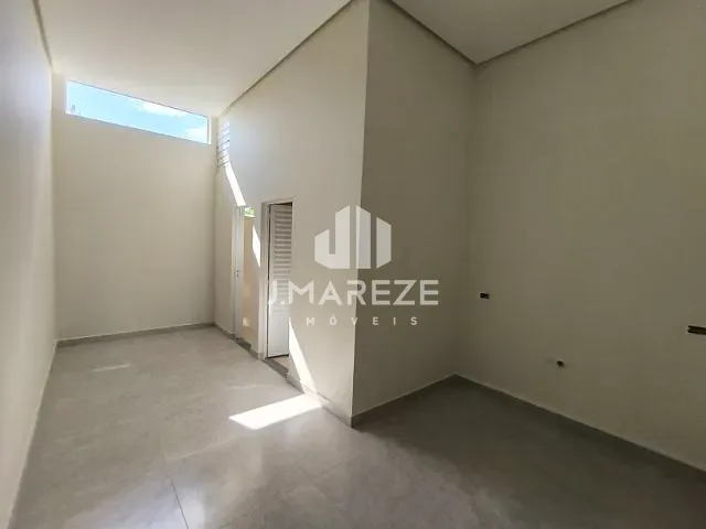 Loja com 80m², para alugar, no bairro Vila Shangri-La em Apucarana