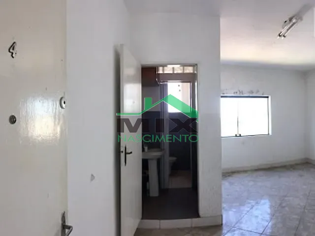 Sala com 20m², para alugar, no bairro Paulicéia em São Bernardo do Campo