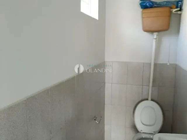 Sala com 25m², para alugar, no bairro Jardim de Faveri em Artur Nogueira