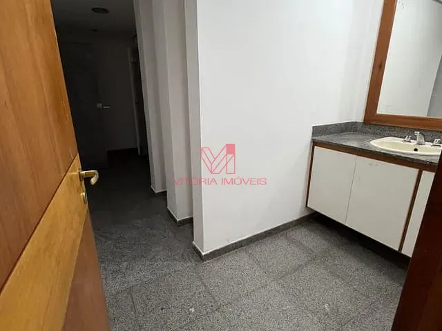 Sala para alugar, no bairro Enseada do Suá em Vitória