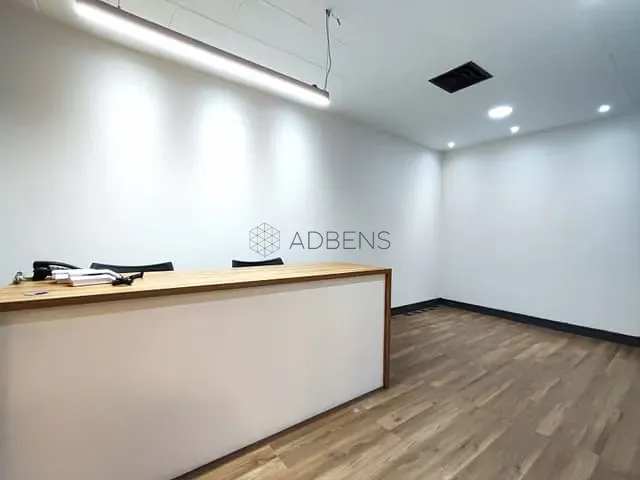 Sala para alugar, no bairro Itaim Bibi em São Paulo