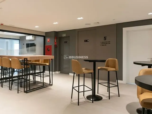Sala à venda, no bairro Madureira em Caxias do Sul