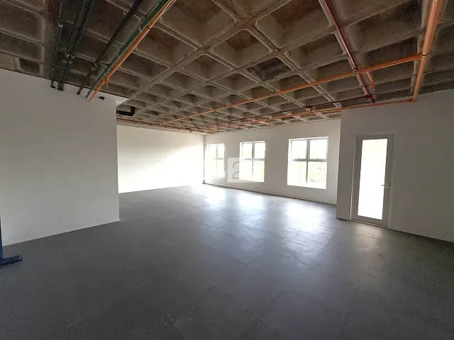Sala para alugar, no bairro Bela Suiça em Londrina