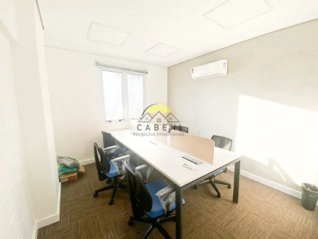 Sala para alugar, no bairro Itaim Bibi em São Paulo