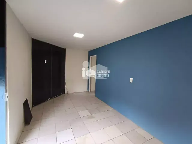 Sala para alugar, no bairro Vila Oliveira em Rolândia