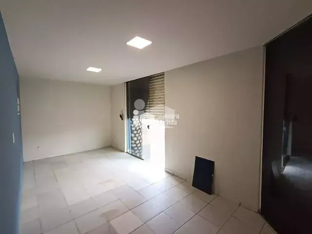 Sala para alugar, no bairro Vila Oliveira em Rolândia