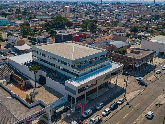 Sala com 70m², para alugar, no bairro Capão Raso em Curitiba