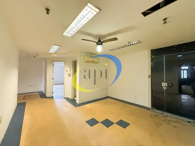 Sala com 66m², para alugar, no bairro Centro em Rio de Janeiro