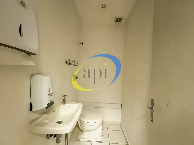 Sala com 66m², para alugar, no bairro Centro em Rio de Janeiro