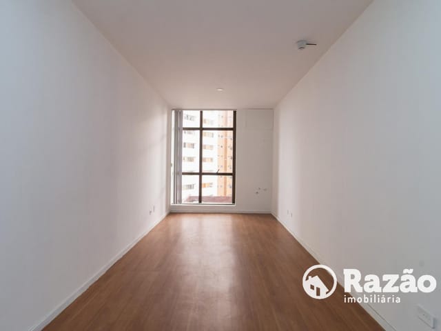 Sala à venda, no bairro Bigorrilho em Curitiba