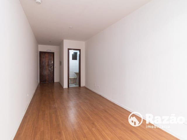 Sala à venda, no bairro Bigorrilho em Curitiba