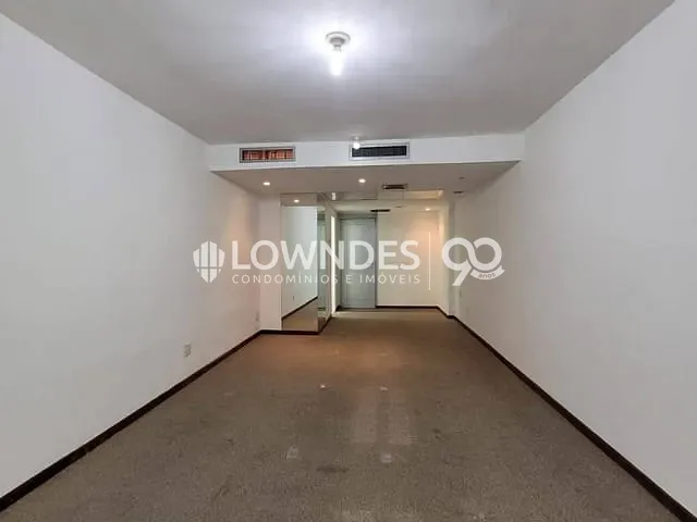 Sala à venda, no bairro Centro em Rio de Janeiro
