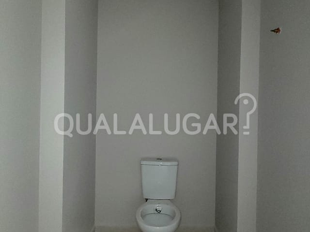 Sala com 80m², para alugar, no bairro Aeroporto em Tubarão