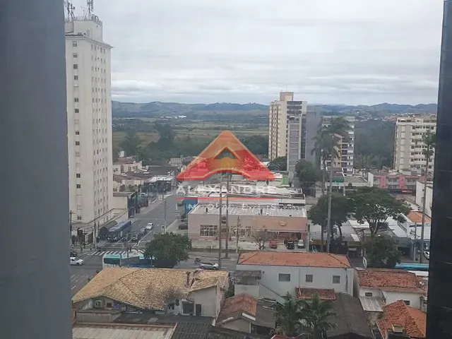 Sala com 32m², à venda, no bairro Centro em São José dos Campos