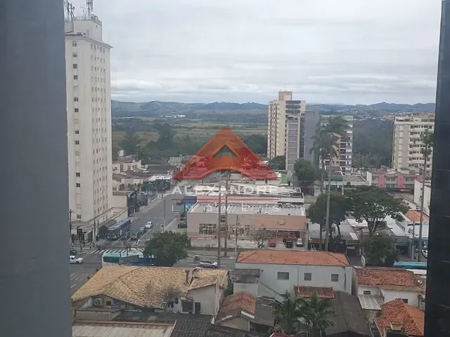 Sala com 32m², à venda, no bairro Centro em São José dos Campos