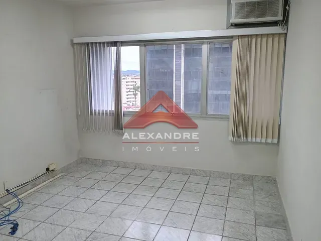 Sala com 32m², à venda, no bairro Centro em São José dos Campos