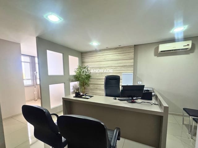 Sala com 97m², à venda, no bairro Centro em Apucarana
