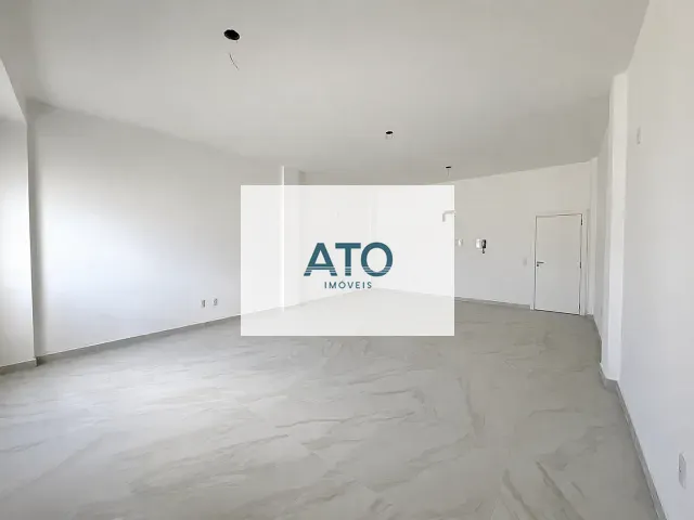 Sala para alugar, no bairro Centro em Tijucas