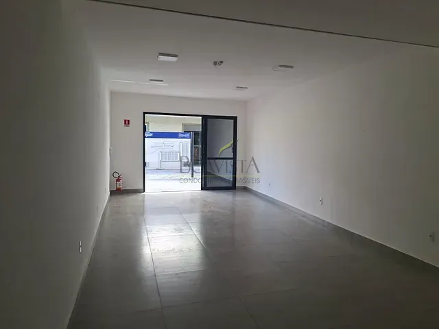 Sala para alugar, no bairro Jardim do Lago em Bragança Paulista