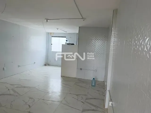 Sala para alugar, no bairro Alphaville (Abrantes) em Camaçari