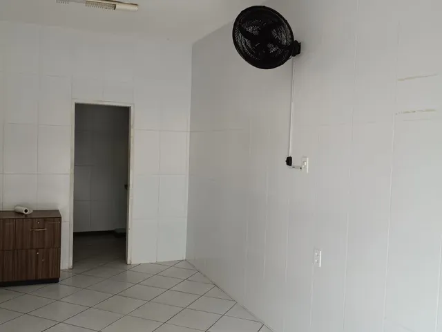 Sala para alugar, no bairro Eduardo Gomes em São Cristóvão