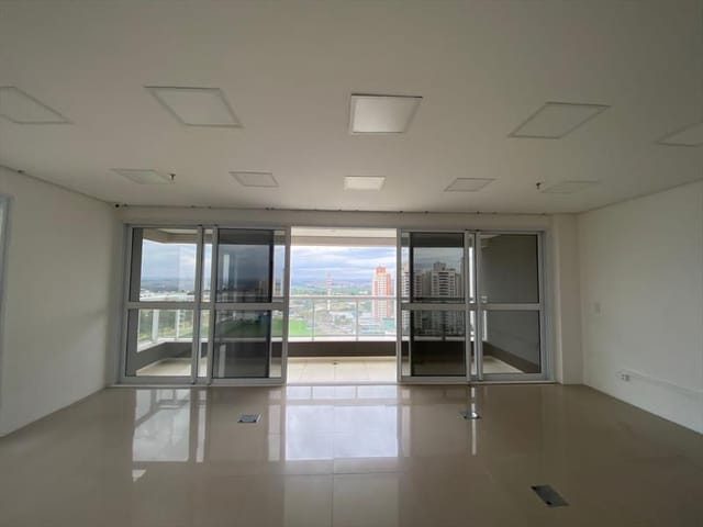 Sala com 150m², para alugar, no bairro Gleba Palhano em Londrina