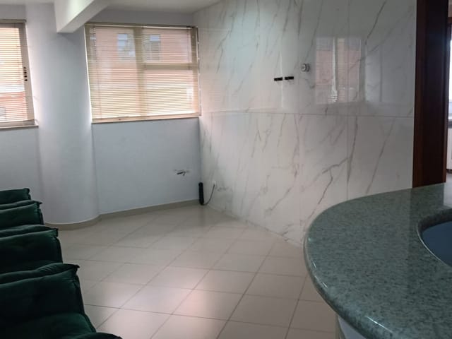 Foto do Sala - Ed. Glória - Sala para consultório odontológico disponível para locação -  Centro, Londrina/PR | Premier Imóveis