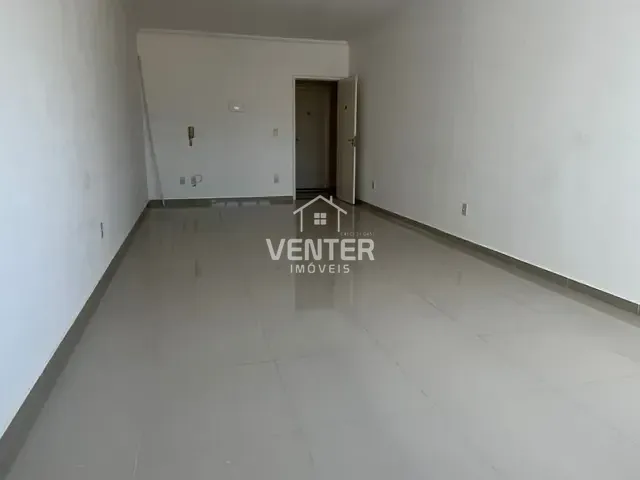 Sala à venda ou para alugar, no bairro Jardim Maria Augusta em Taubaté