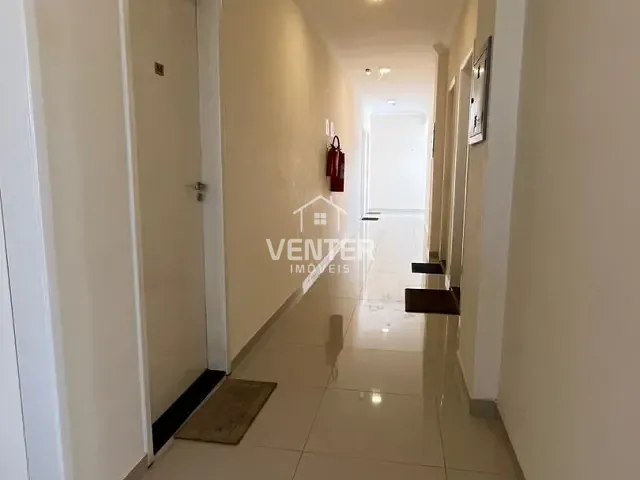 Sala à venda ou para alugar, no bairro Jardim Maria Augusta em Taubaté