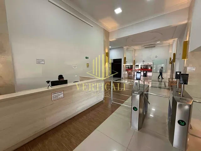 Sala para alugar, no bairro Despraiado em Cuiabá