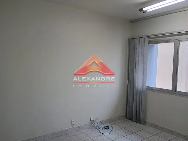 Sala com 25m², à venda, no bairro Centro em São José dos Campos