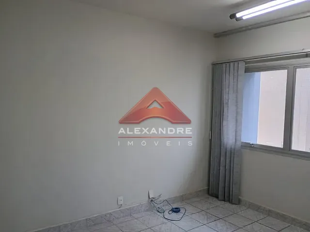Sala com 25m², à venda, no bairro Centro em São José dos Campos