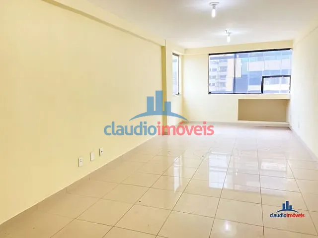 Sala para alugar, no bairro Aterrado em Volta Redonda